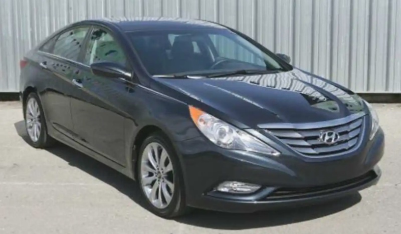 Лобовое стекло от Hyundai sonata